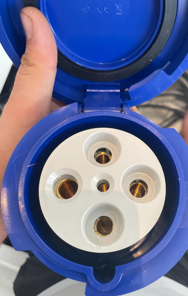 Fabrication of Scame 60 Amp shore power cable adapter
