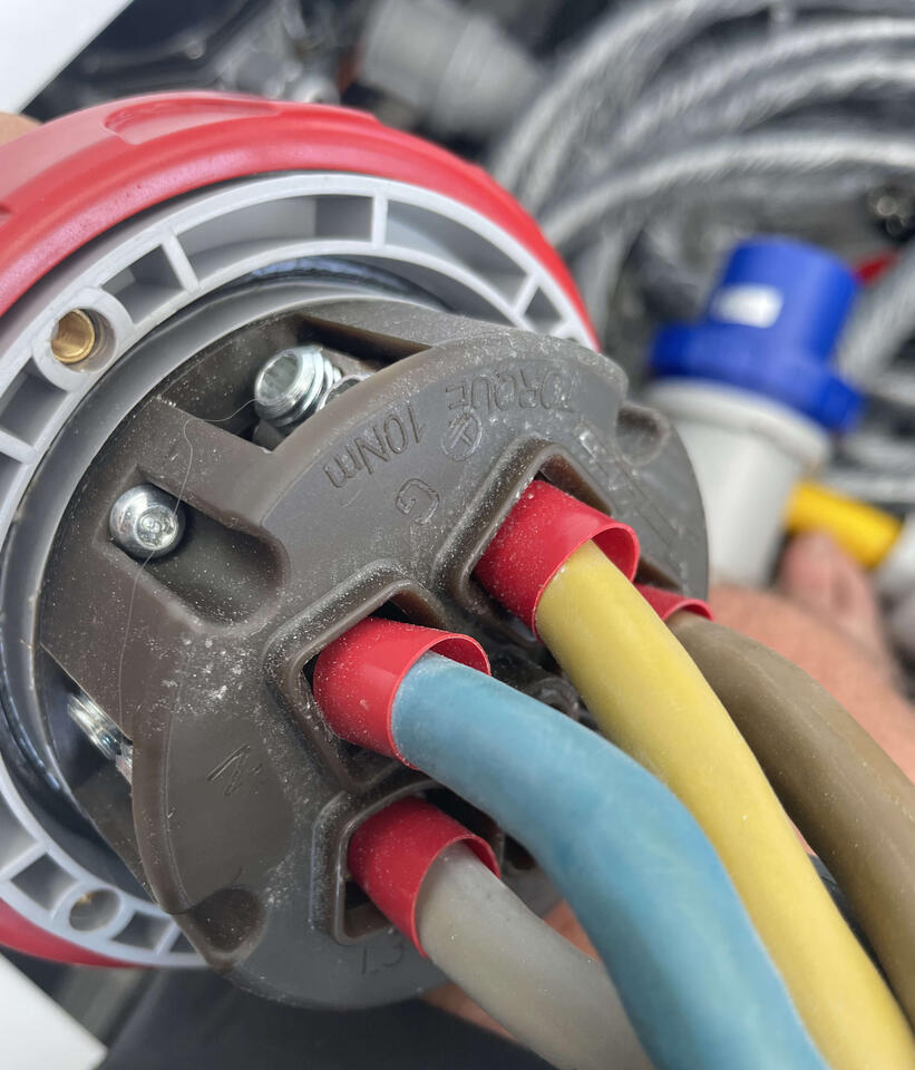 Fabrication of 5 pin 60 amp Shore power cable