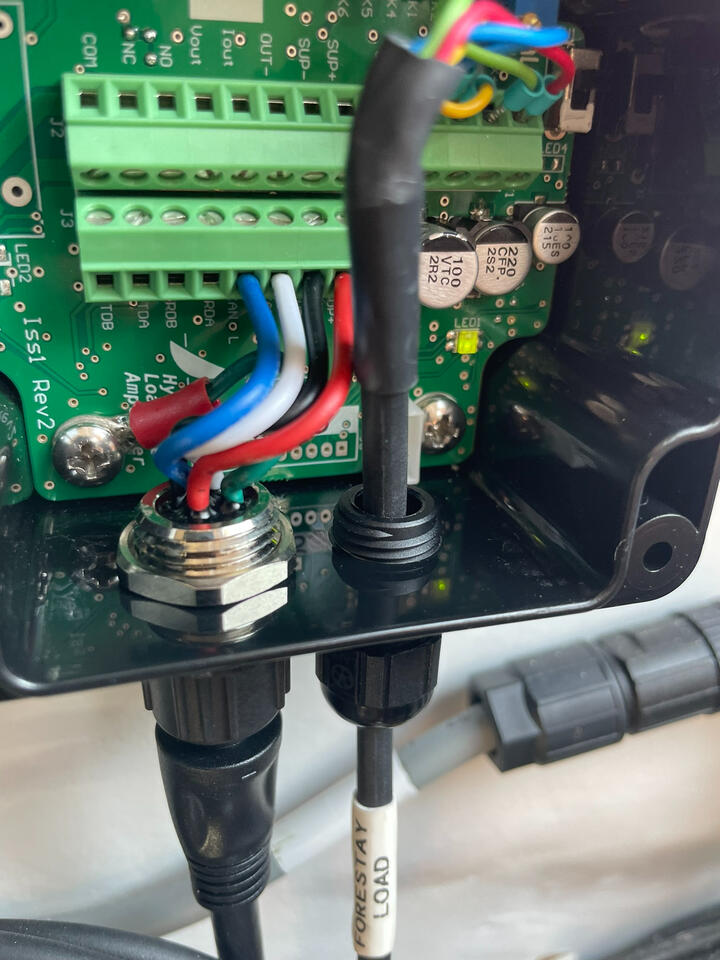 B&amp;G Forestay load transducer module installation